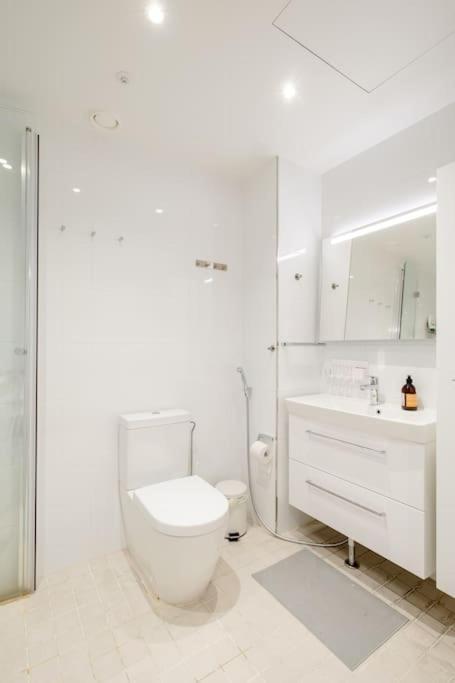 Fabulous Morden Apartment In Хельсинки Экстерьер фото